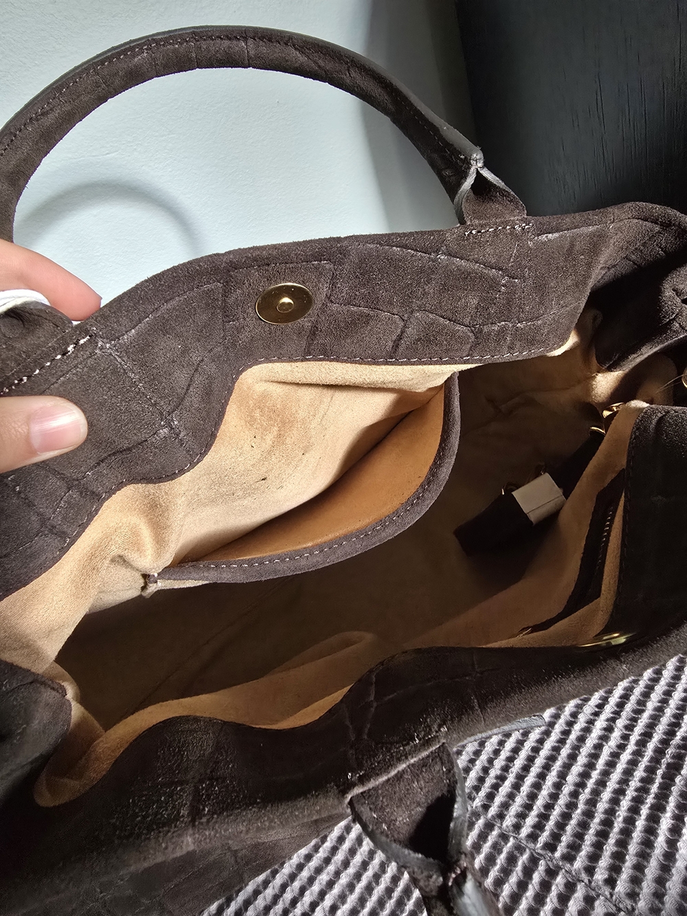 Genuine Leather Croc-Embossed Brown Suede Satchel with Top Handles - Picture 11 of 12
